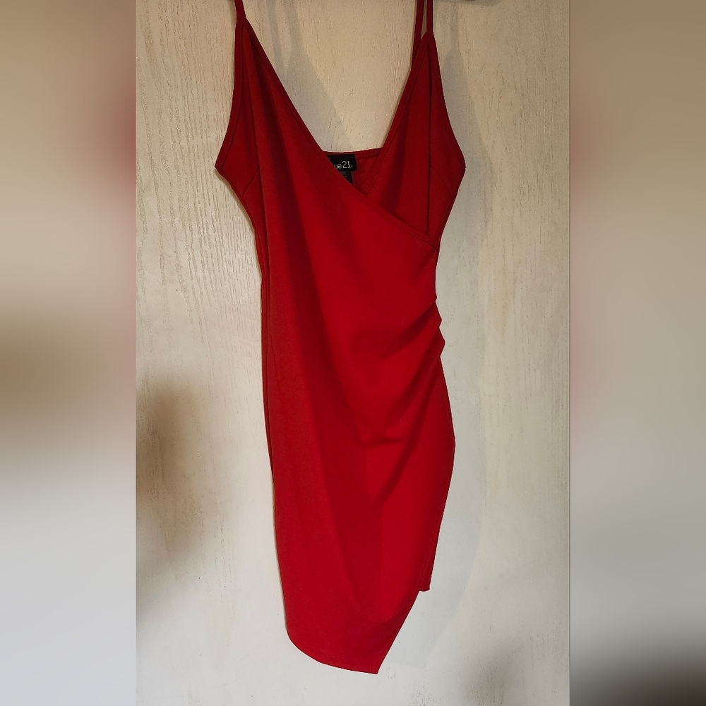 Red NIGHT OUT dress